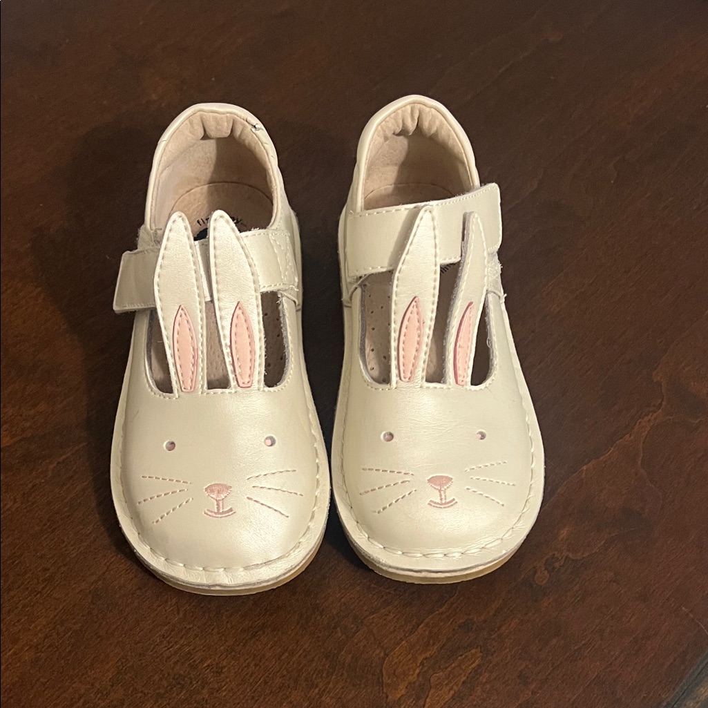Livie And Luca Toddler Bunny Shoes Size 11